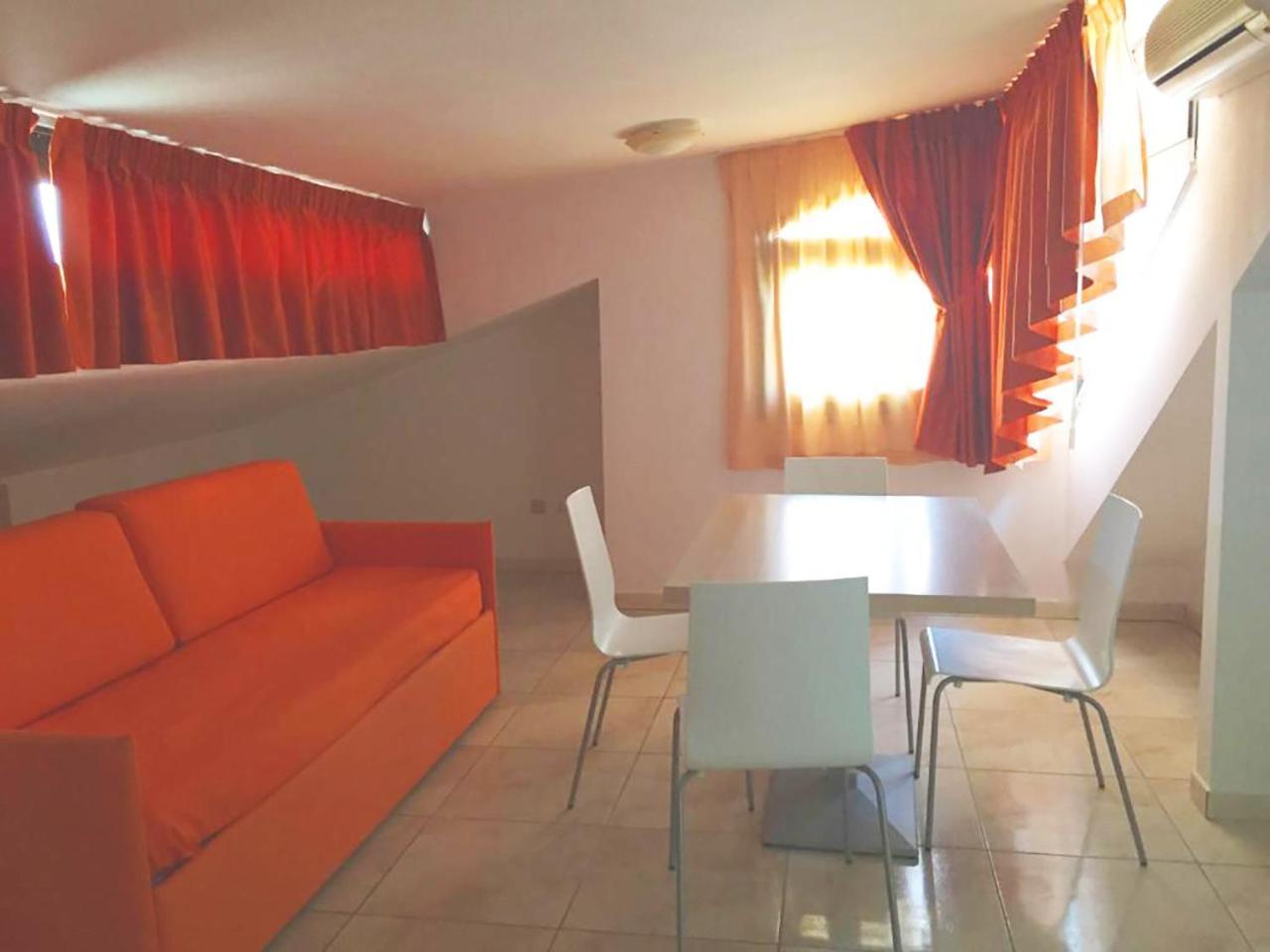 Resort Park Village روسانو المظهر الخارجي الصورة